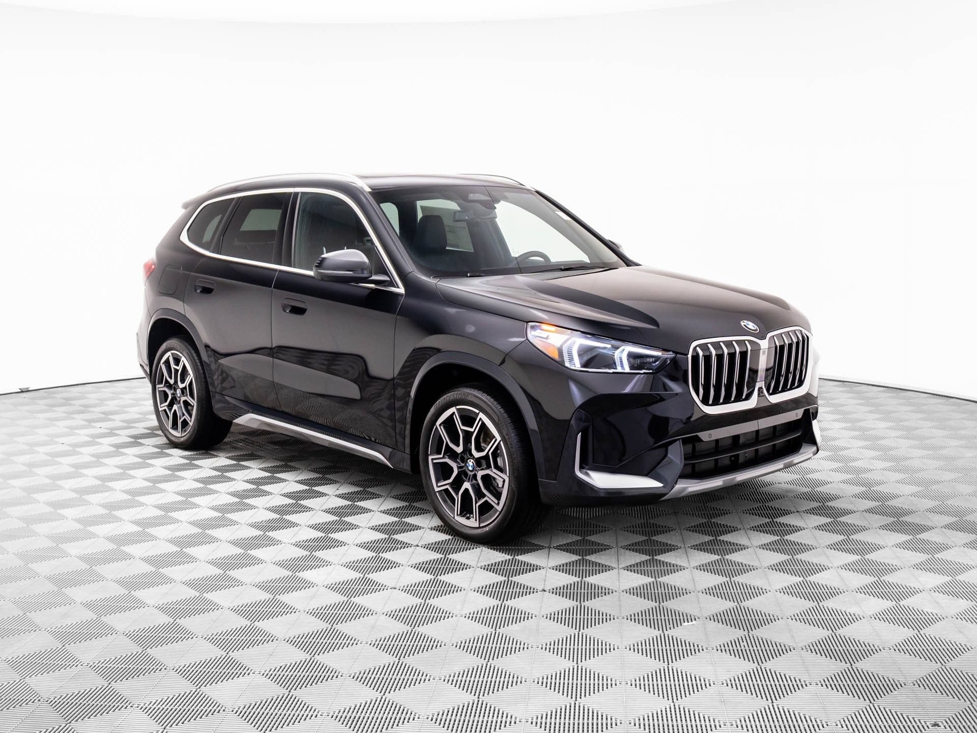 Used 2026 BMW X1 xDrive28i w/ Convenience Package AWD/4WD image 8