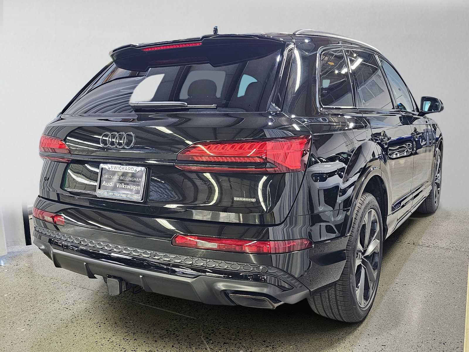 New 2026 Audi Q7 Premium Plus AWD/4WD image 3