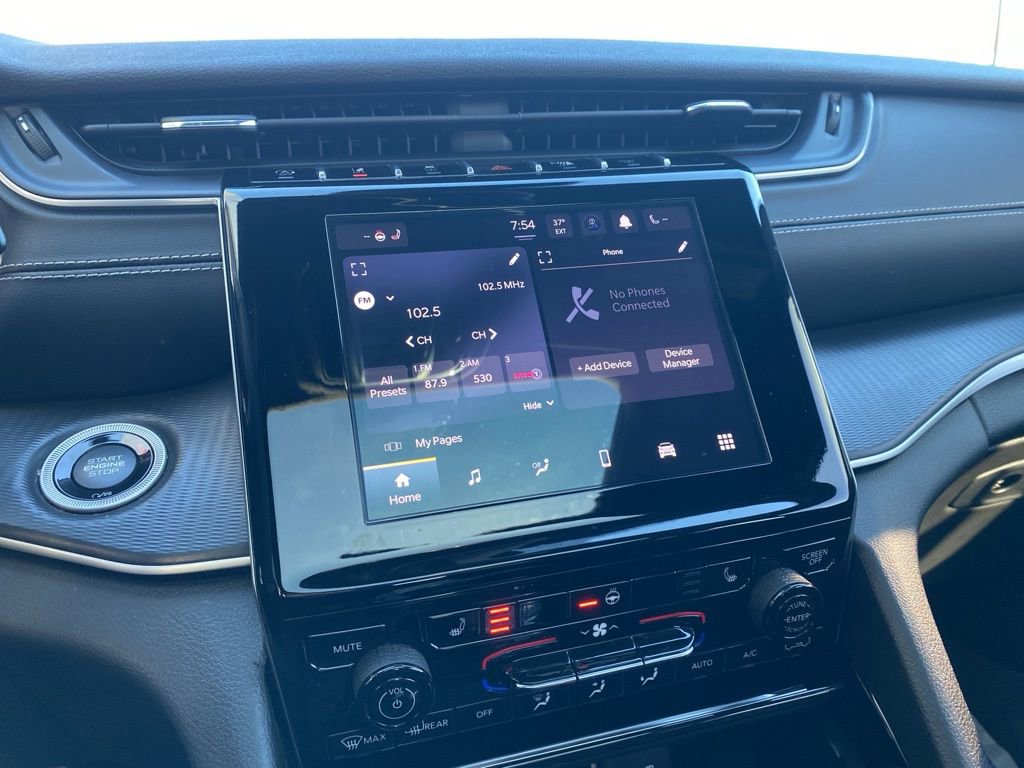 Certified 2023 Jeep Grand Cherokee Altitude image 27