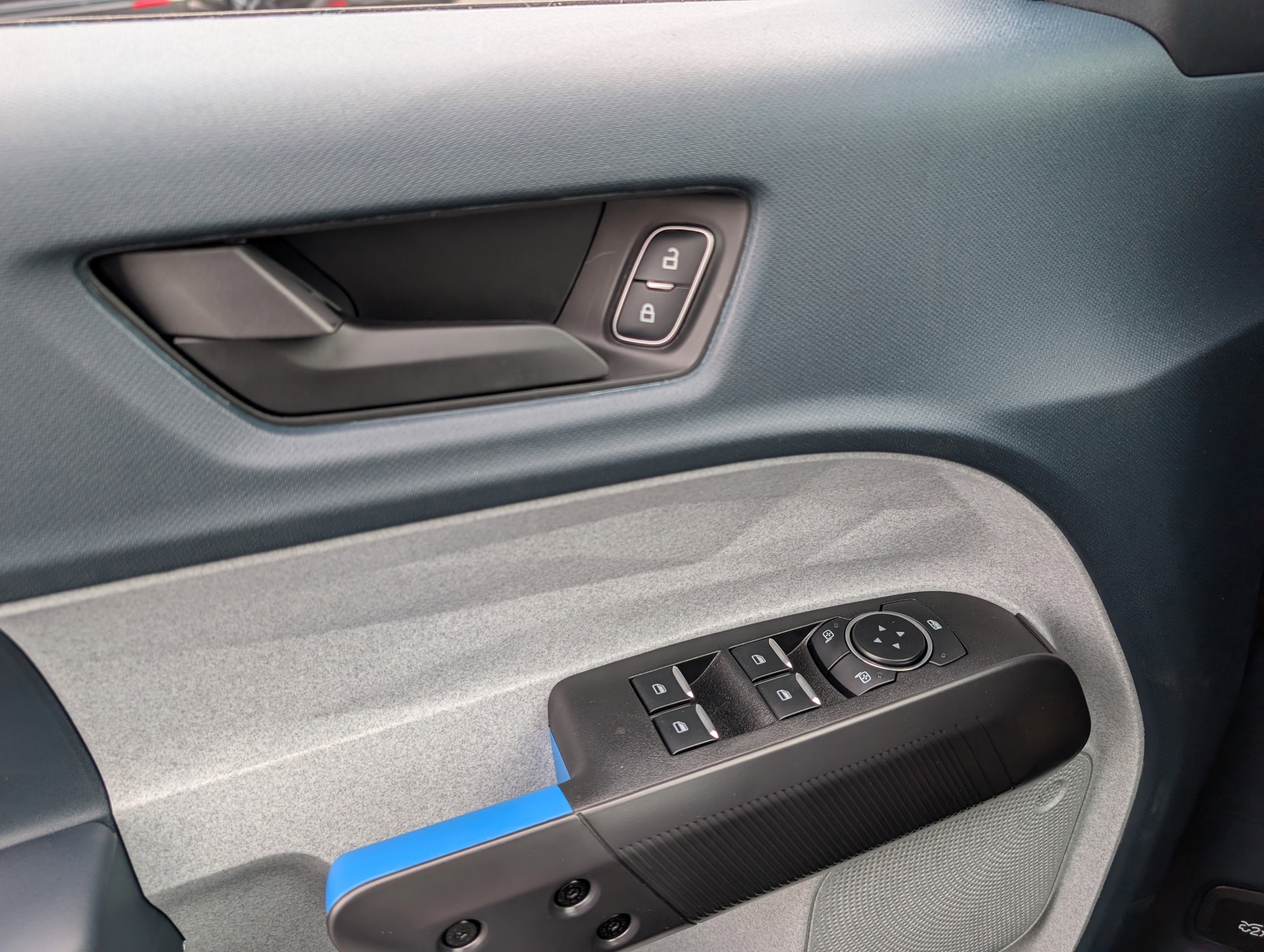 New 2025 Ford Maverick XLT w/ Equipment Group 301A image 14