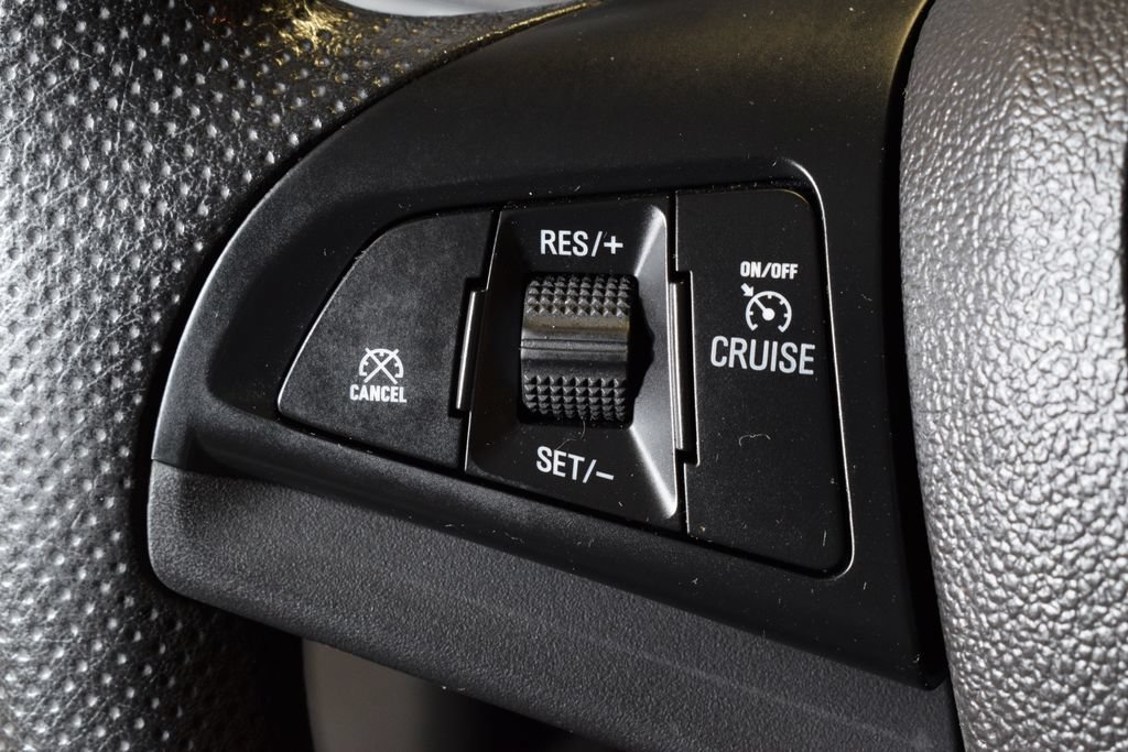 Used 2020 Chevrolet Trax LT FWD image 19