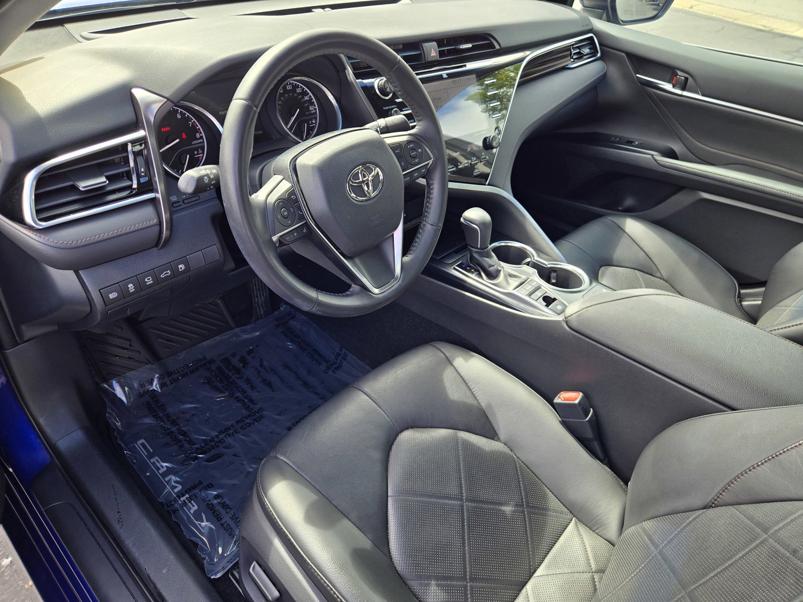 Used 2018 Toyota Camry XLE w/ Audio Package FWD image 10