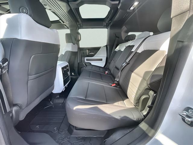 New 2025 GMC Hummer EV 2X AWD/4WD image 25