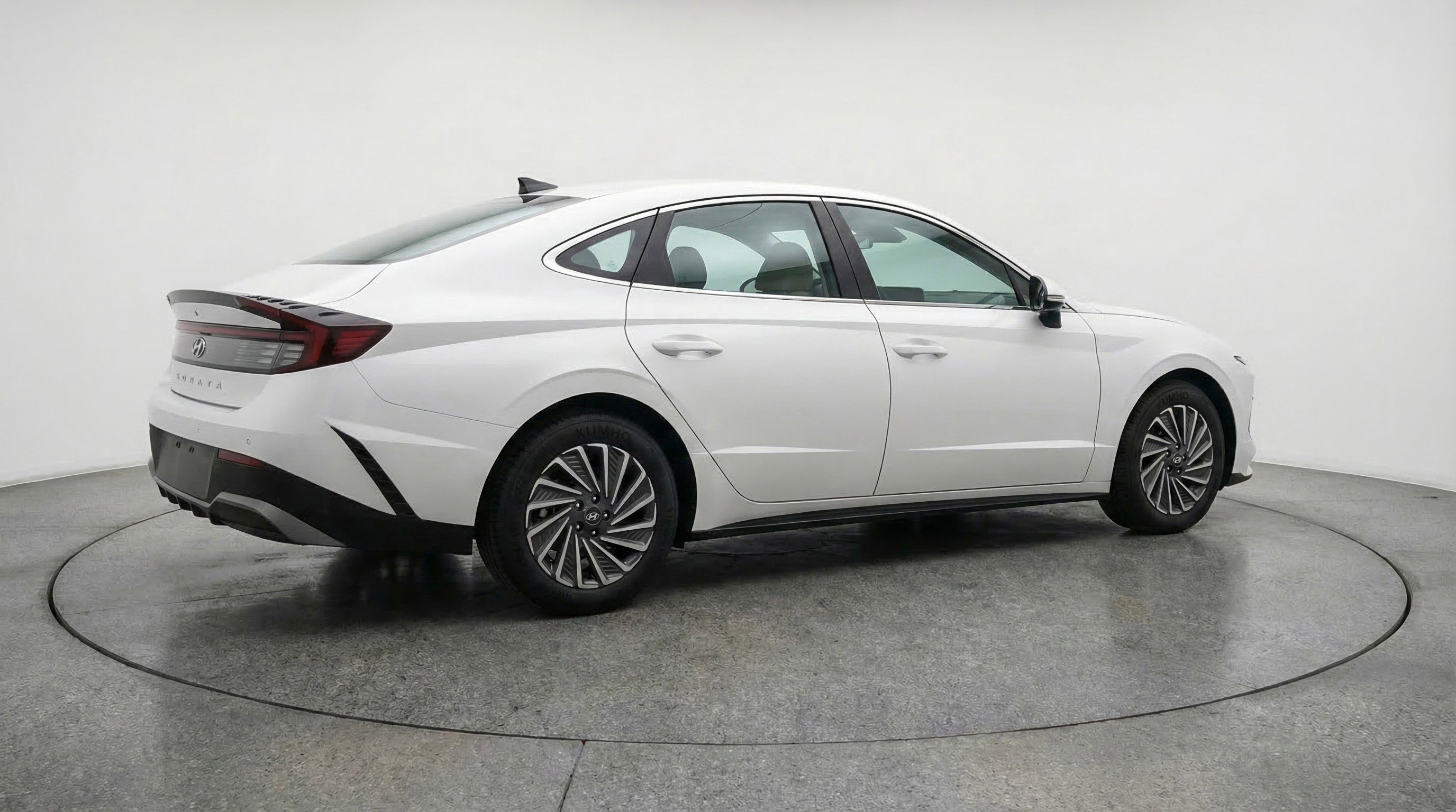 Used 2025 Hyundai Sonata SEL image 9