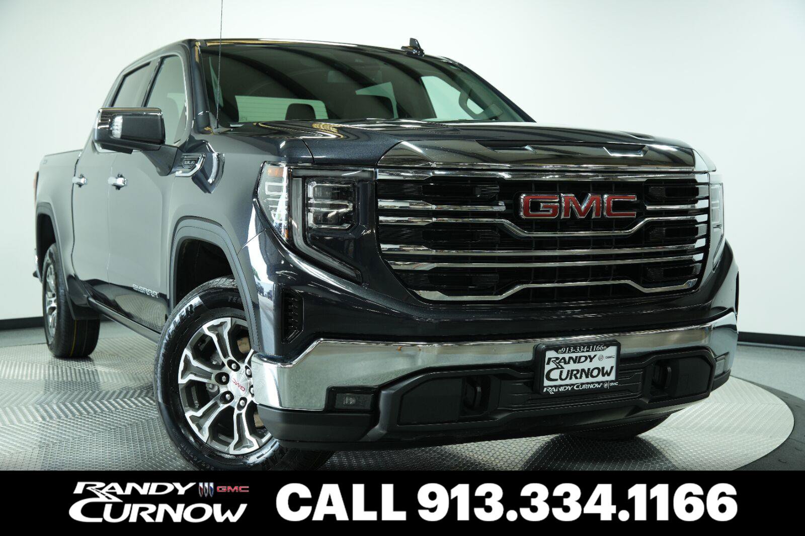 Used 2025 GMC Sierra 1500 SLT AWD/4WD image 1
