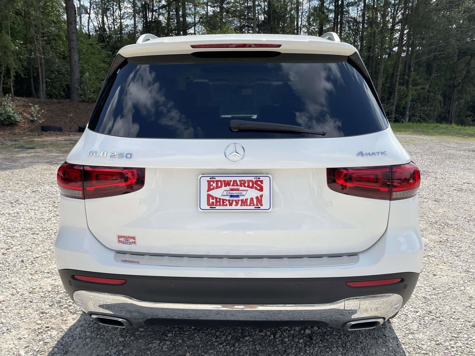 Used 2022 Mercedes-Benz GLB 250 4MATIC w/ Premium Package Lite image 20