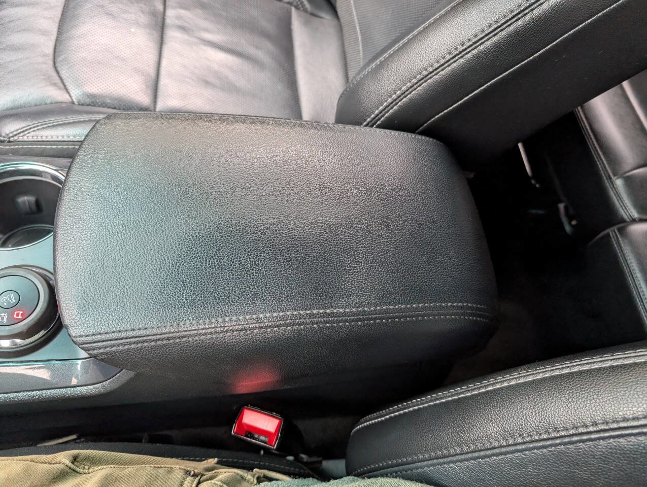 Used 2016 Ford Explorer Limited image 31