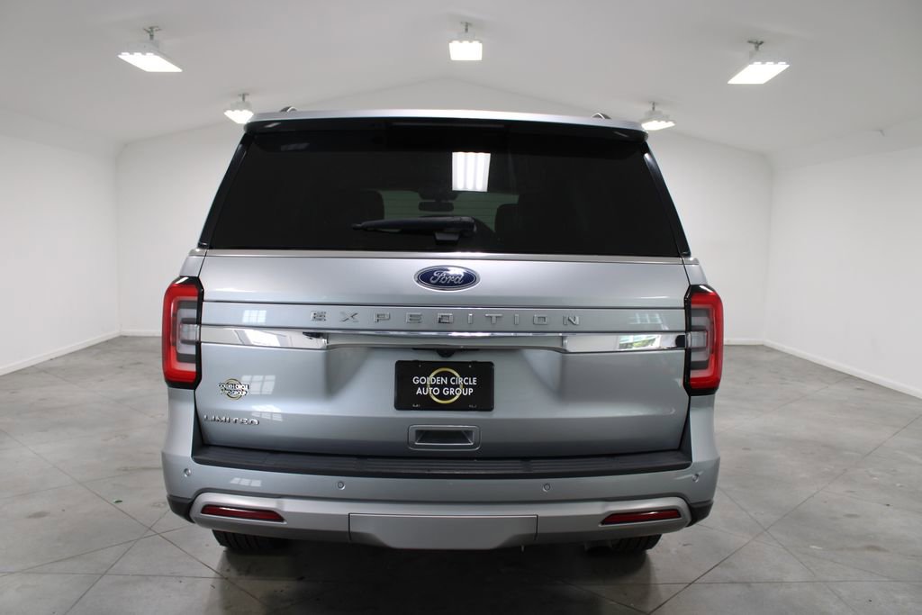 Used 2023 Ford Expedition Limited image 8