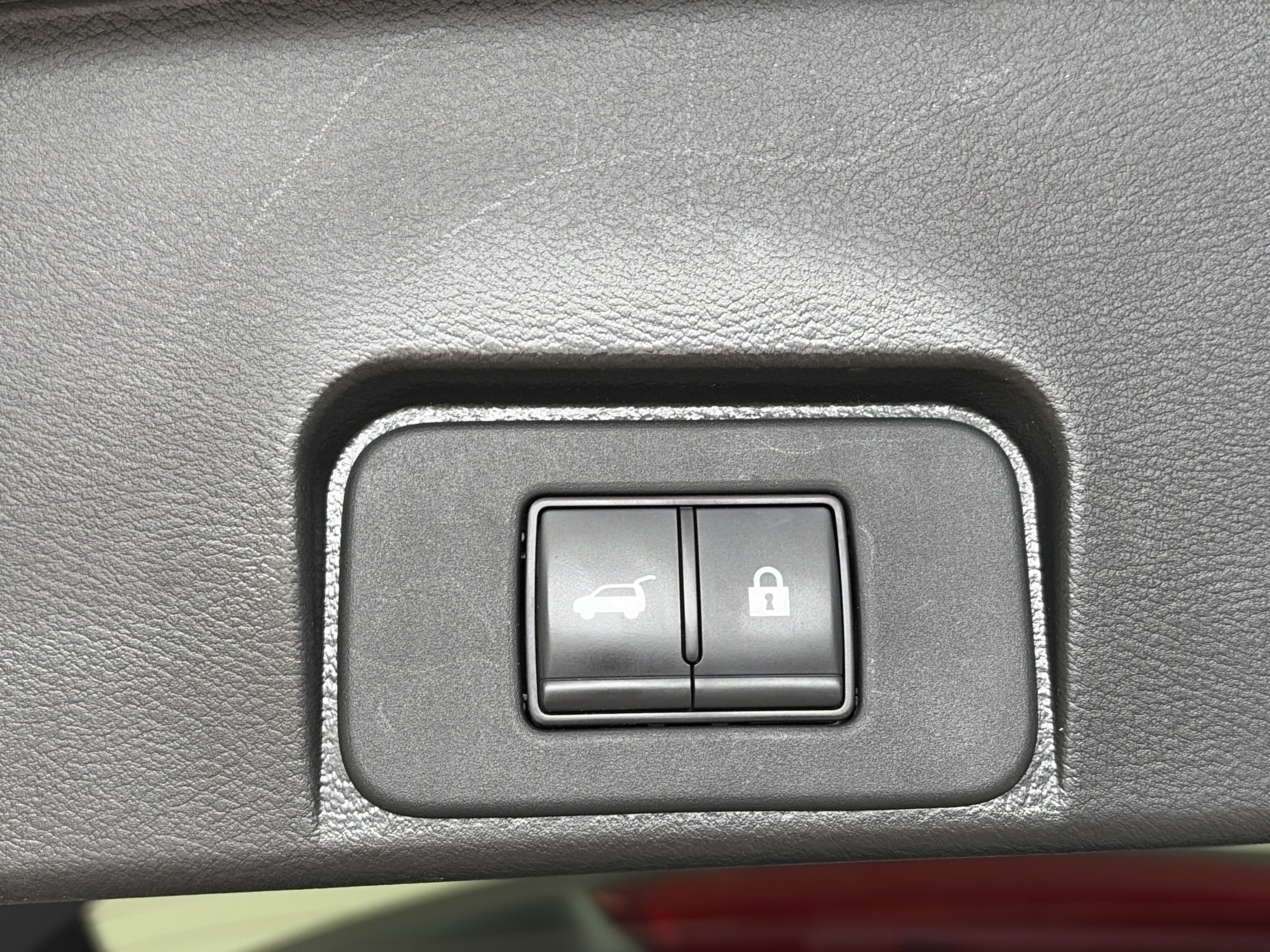 Used 2023 Nissan Rogue SV w/ SV Premium B Package AWD/4WD image 15