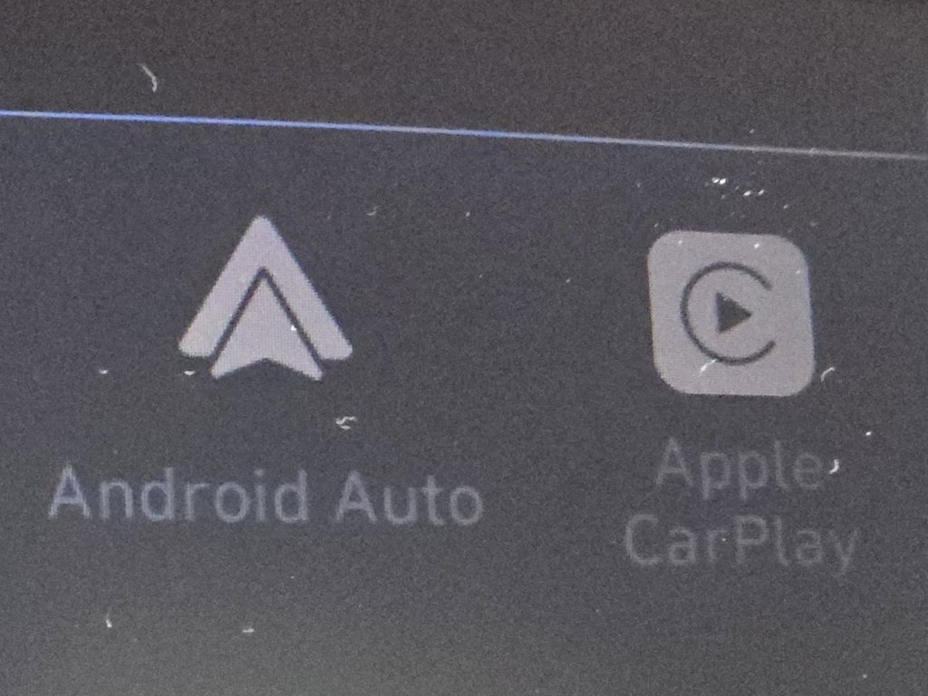 Used 2025 Hyundai Elantra Sport image 3