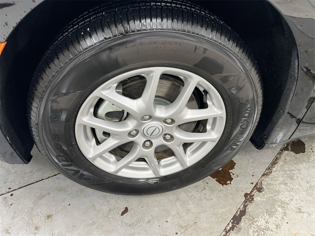 New 2025 Chrysler Voyager LX image 25