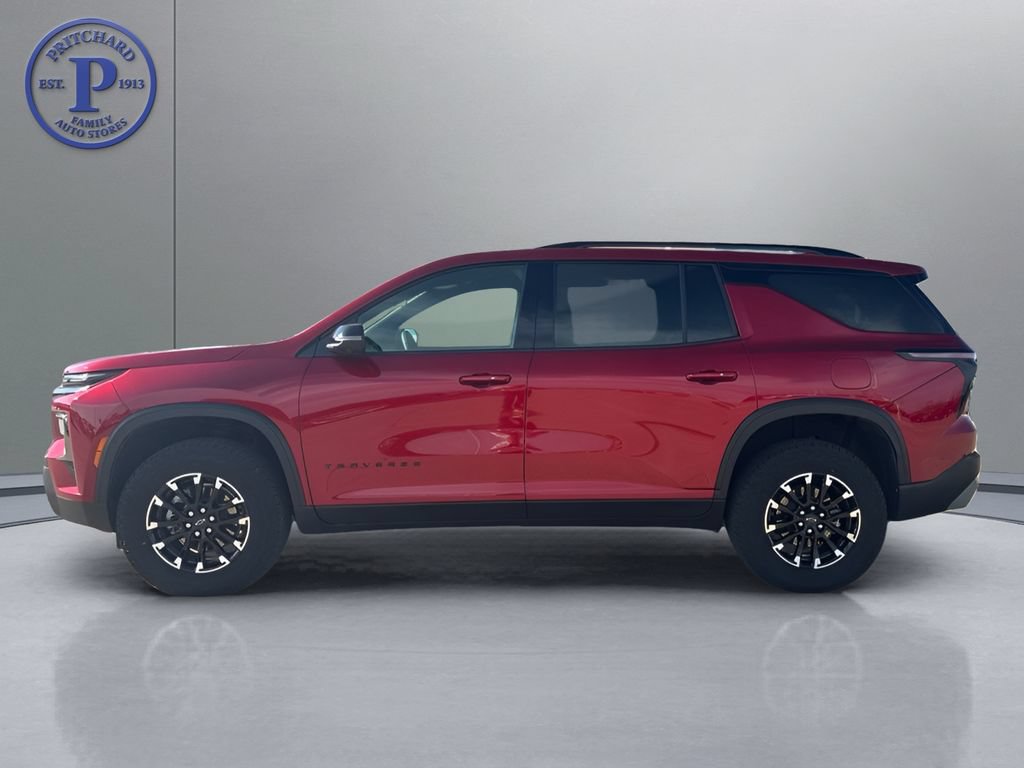 Used 2024 Chevrolet Traverse Z71 AWD/4WD image 4