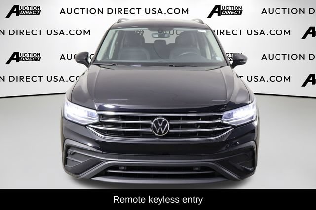 Used 2023 Volkswagen Tiguan S FWD image 2