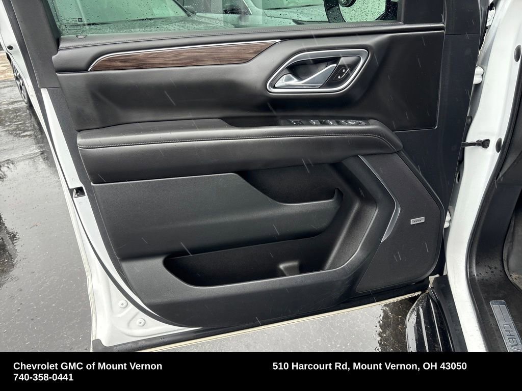 Used 2021 Chevrolet Tahoe LT w/ LT Signature Package image 22