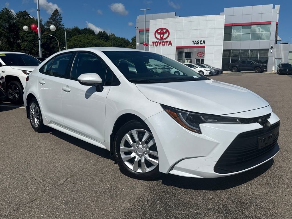 Used 2023 Toyota Corolla LE