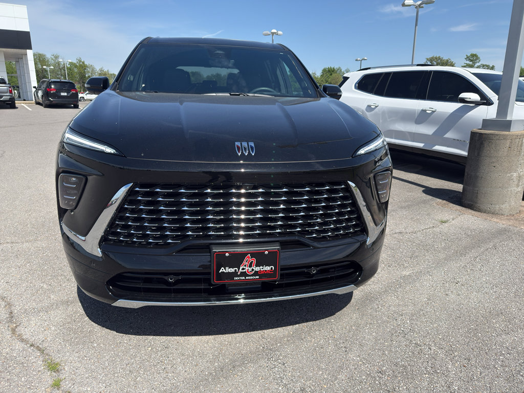 Used 2026 Buick Enclave Avenir w/ Super Cruise Package AWD/4WD image 5
