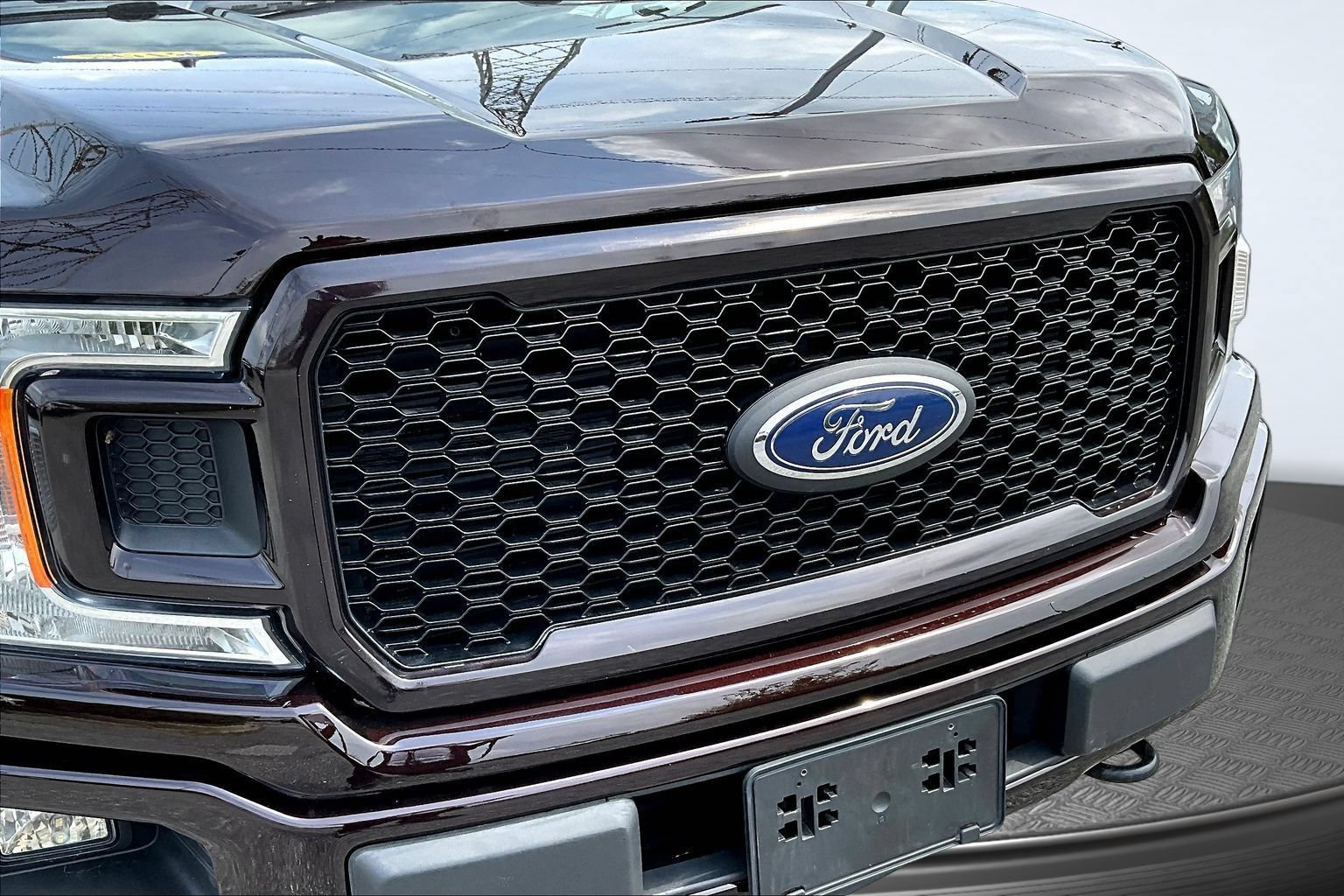 Used 2018 Ford F150 XLT w/ Equipment Group 302A Luxury AWD/4WD image 30