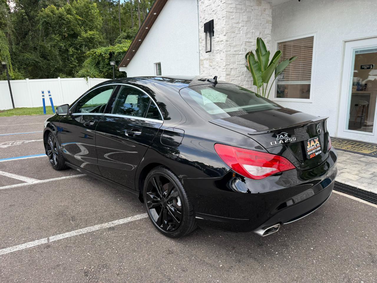 Used 2016 Mercedes-Benz CLA 250 image 11