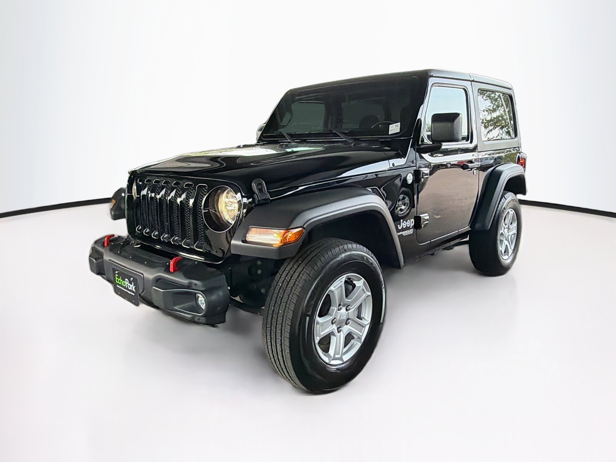 Used 2020 Jeep Wrangler Sport AWD/4WD image 3