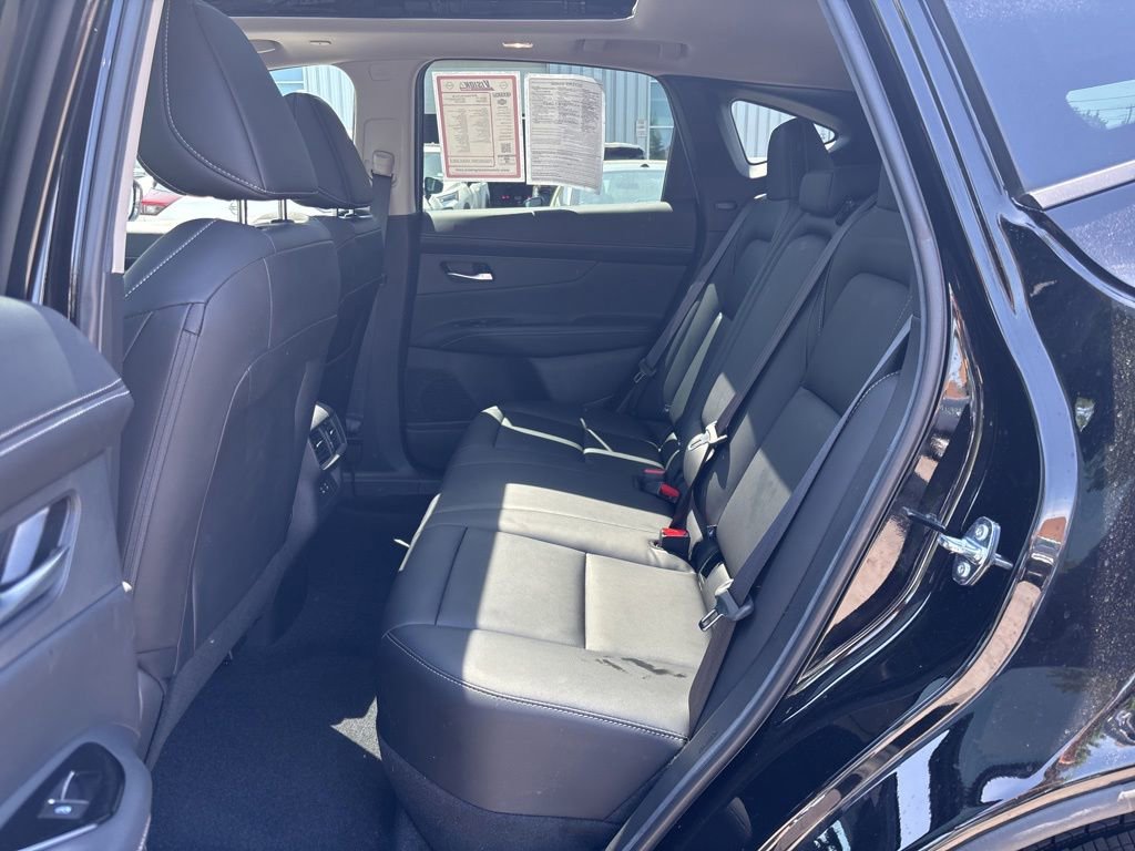 Used 2025 Nissan Murano SL AWD/4WD image 13