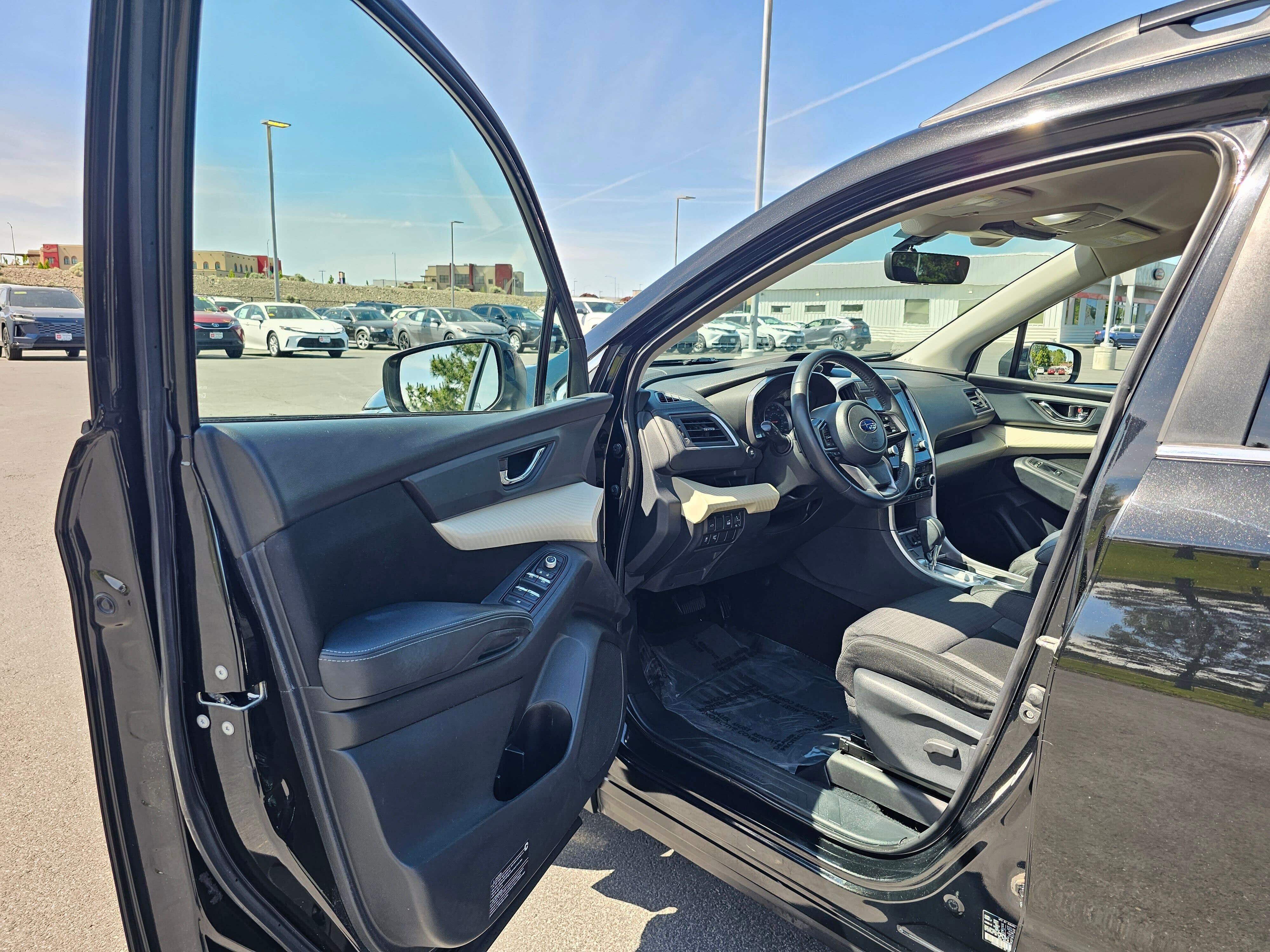 Used 2019 Subaru Ascent Premium AWD/4WD image 18