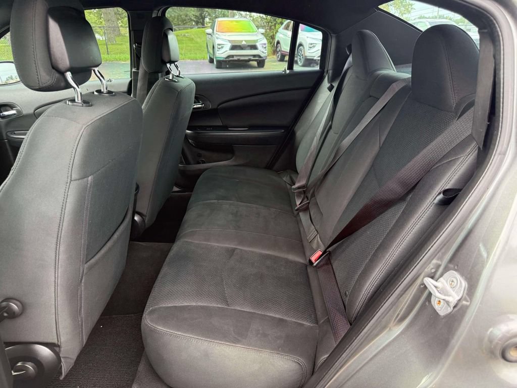 Used 2012 Chrysler 200 LX FWD image 10