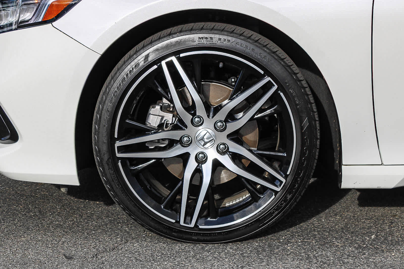 Used 2022 Honda Accord Touring image 11