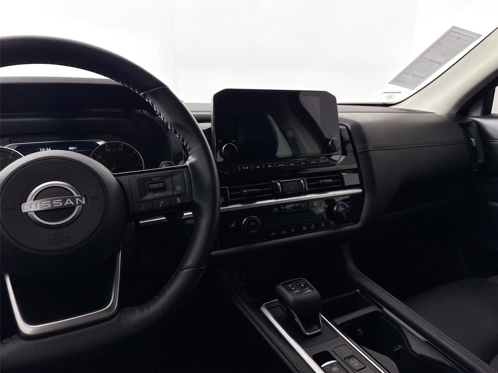 Used 2024 Nissan Pathfinder SL image 47