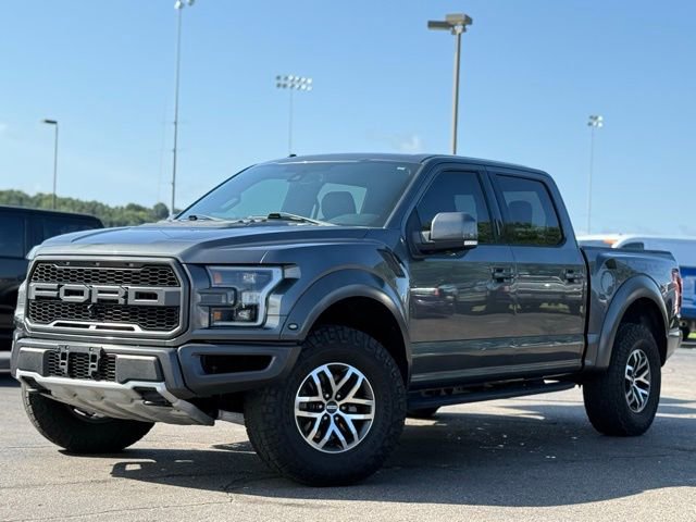 Certified 2018 Ford F150 Raptor w/ Equipment Group 802A Luxury image 49