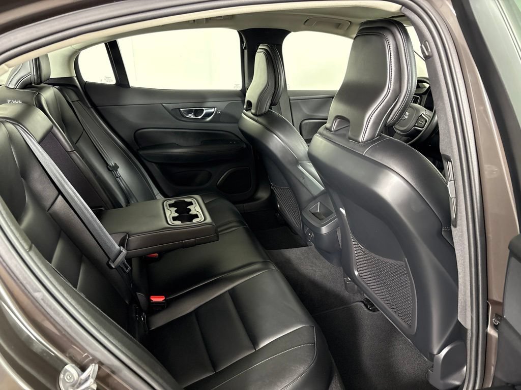Used 2024 Volvo S60 B5 Core FWD image 20