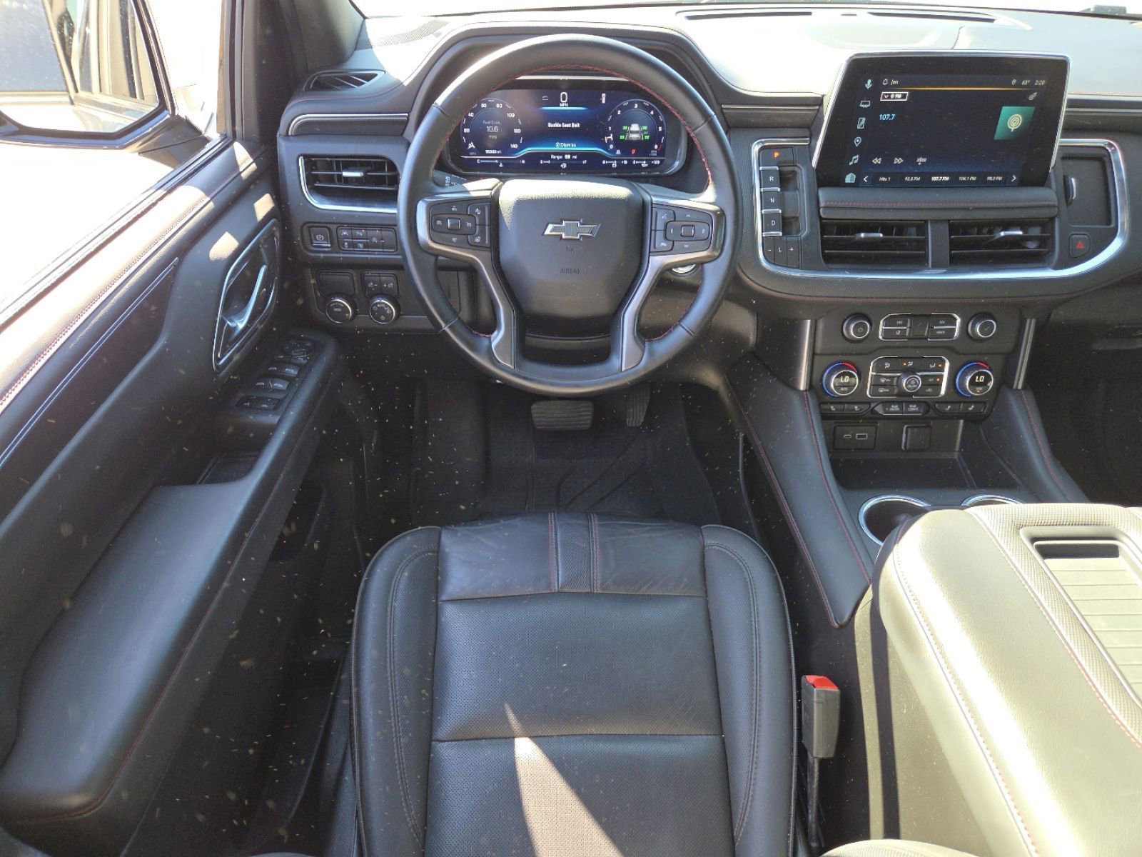 Used 2024 Chevrolet Suburban RST w/ Luxury Package image 27