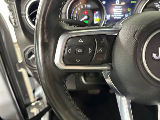 Used 2023 Jeep Wrangler Unlimited Sahara w/ Cold Weather Group AWD/4WD image 15