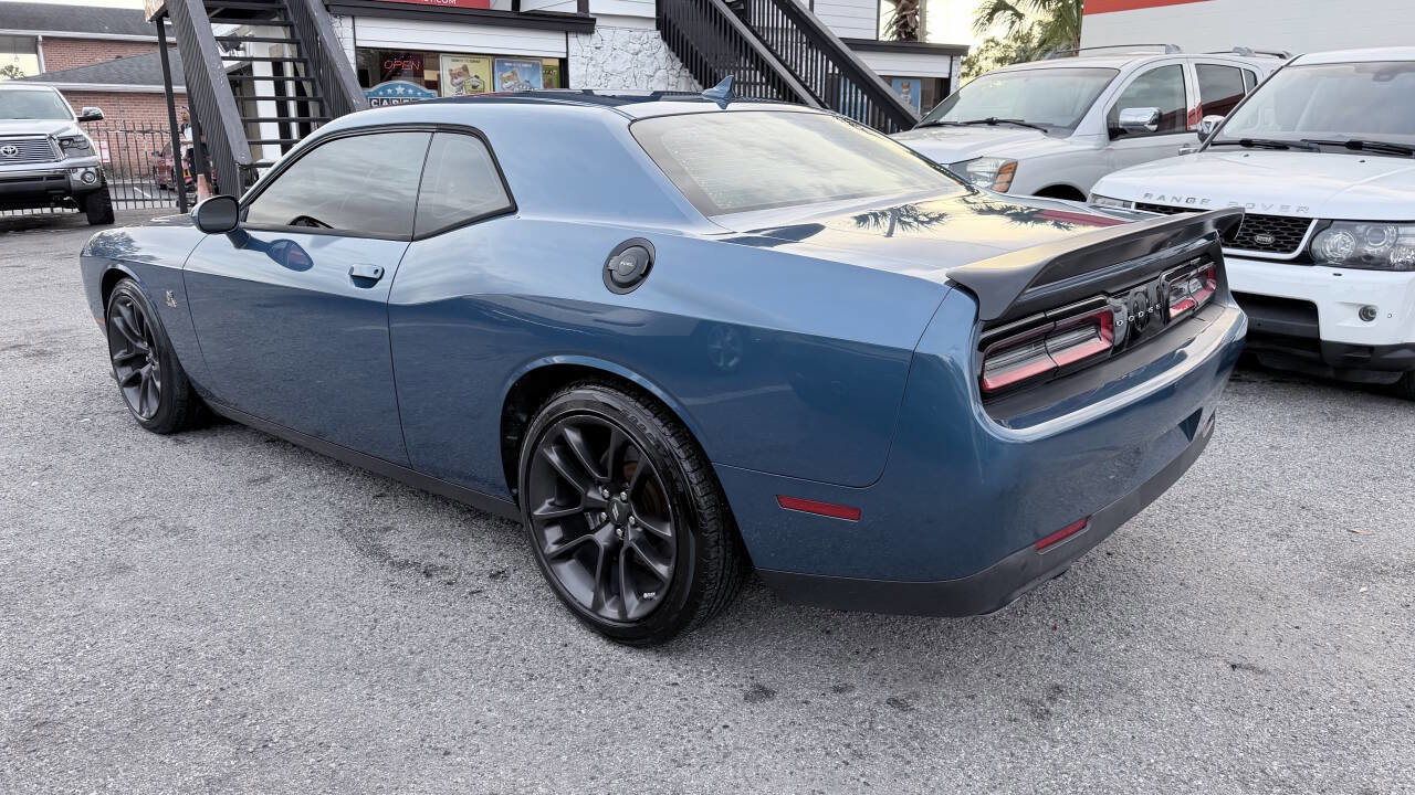 Used 2020 Dodge Challenger R/T Scat Pack RWD image 3