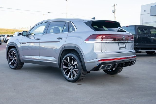 New 2026 Volkswagen Atlas Cross Sport SEL Premium R-Line AWD/4WD image 4