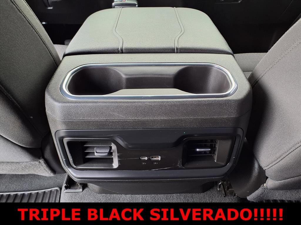 Used 2023 Chevrolet Silverado 1500 RST AWD/4WD image 9