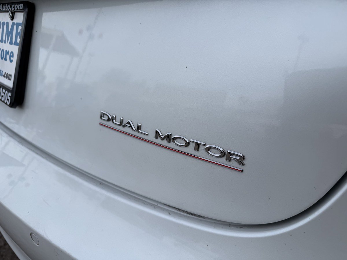 Used 2019 Tesla Model 3 Performance image 5