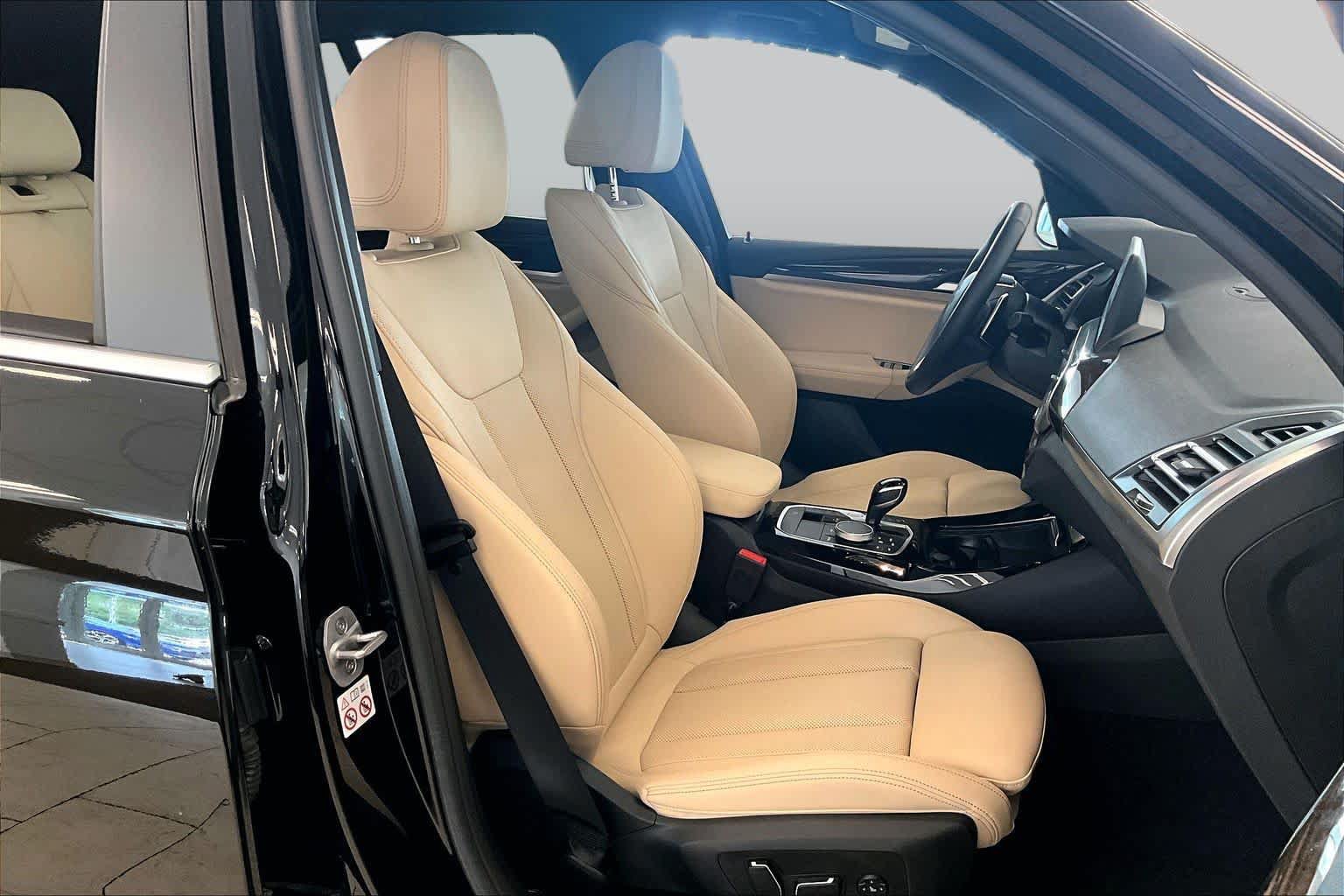 Used 2024 BMW X3 sDrive30i w/ Premium Package w/ZPA RWD image 8