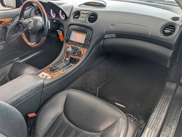 Used 2011 Mercedes-Benz SL 550 image 12