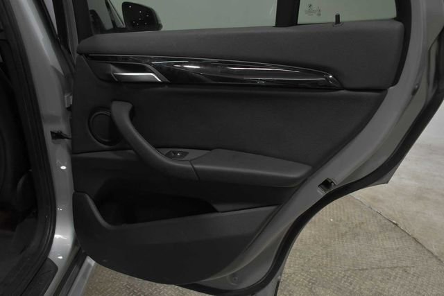 Used 2017 BMW X1 xDrive28i image 16