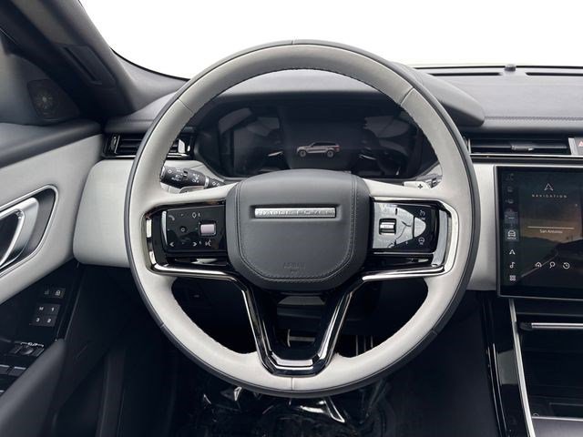 New 2026 Land Rover Range Rover Velar Dynamic SE image 15