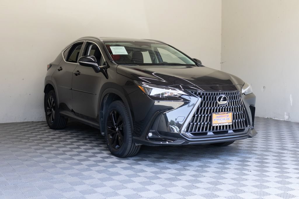 Used 2023 Lexus NX 250 FWD w/ Cold Area Package image 7