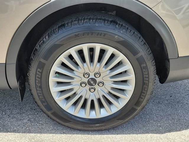 Used 2019 Lincoln Nautilus FWD image 10