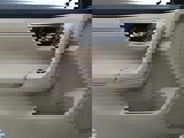 Used 2017 Nissan Altima 2.5 SL w/ 2.5 Technology Package image 44