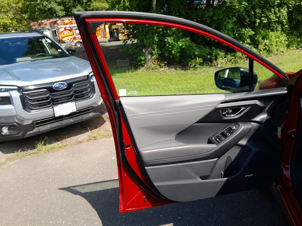 New 2026 Subaru Crosstrek 2.5i Limited AWD/4WD image 5