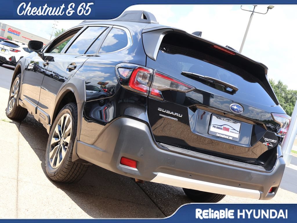 Used 2023 Subaru Outback Limited AWD/4WD image 4