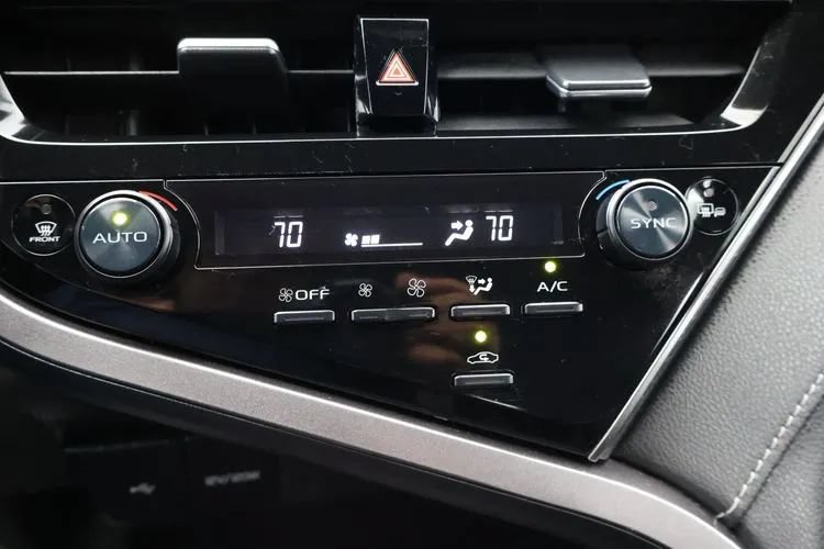 Used 2023 Toyota Camry SE FWD image 31