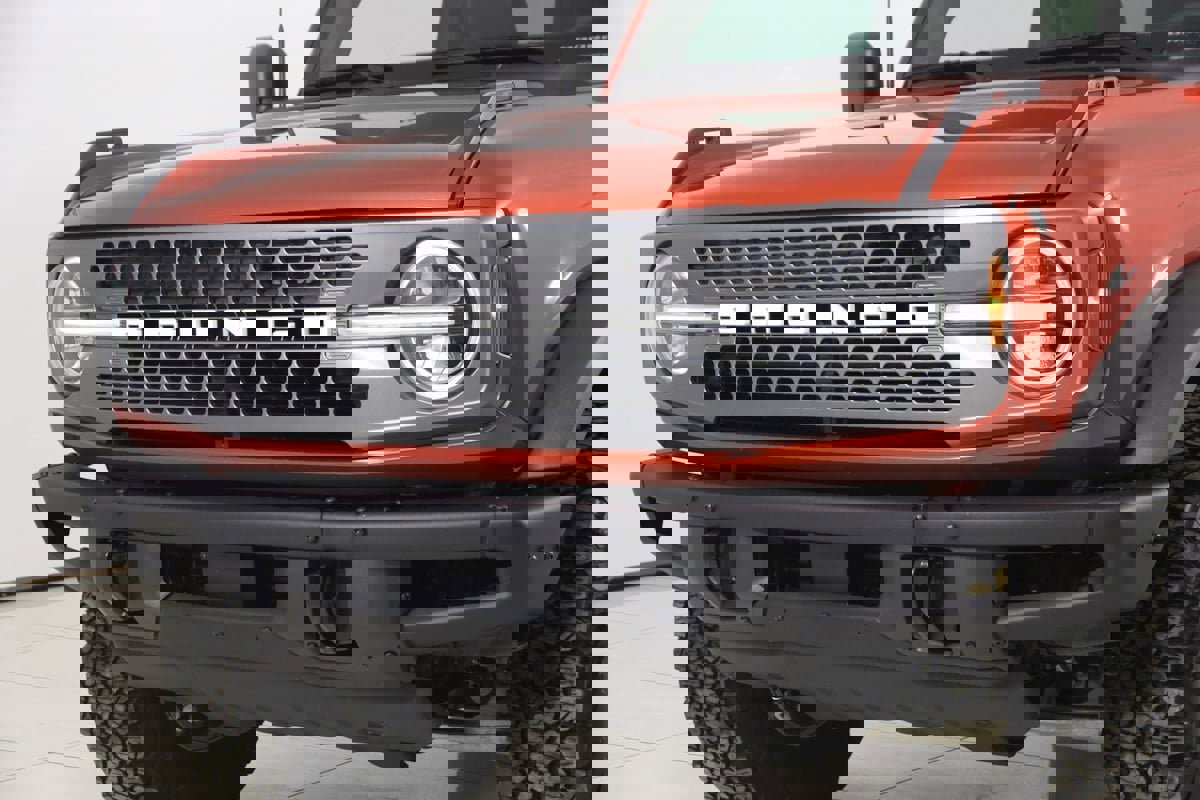 Used 2024 Ford Bronco Badlands image 51