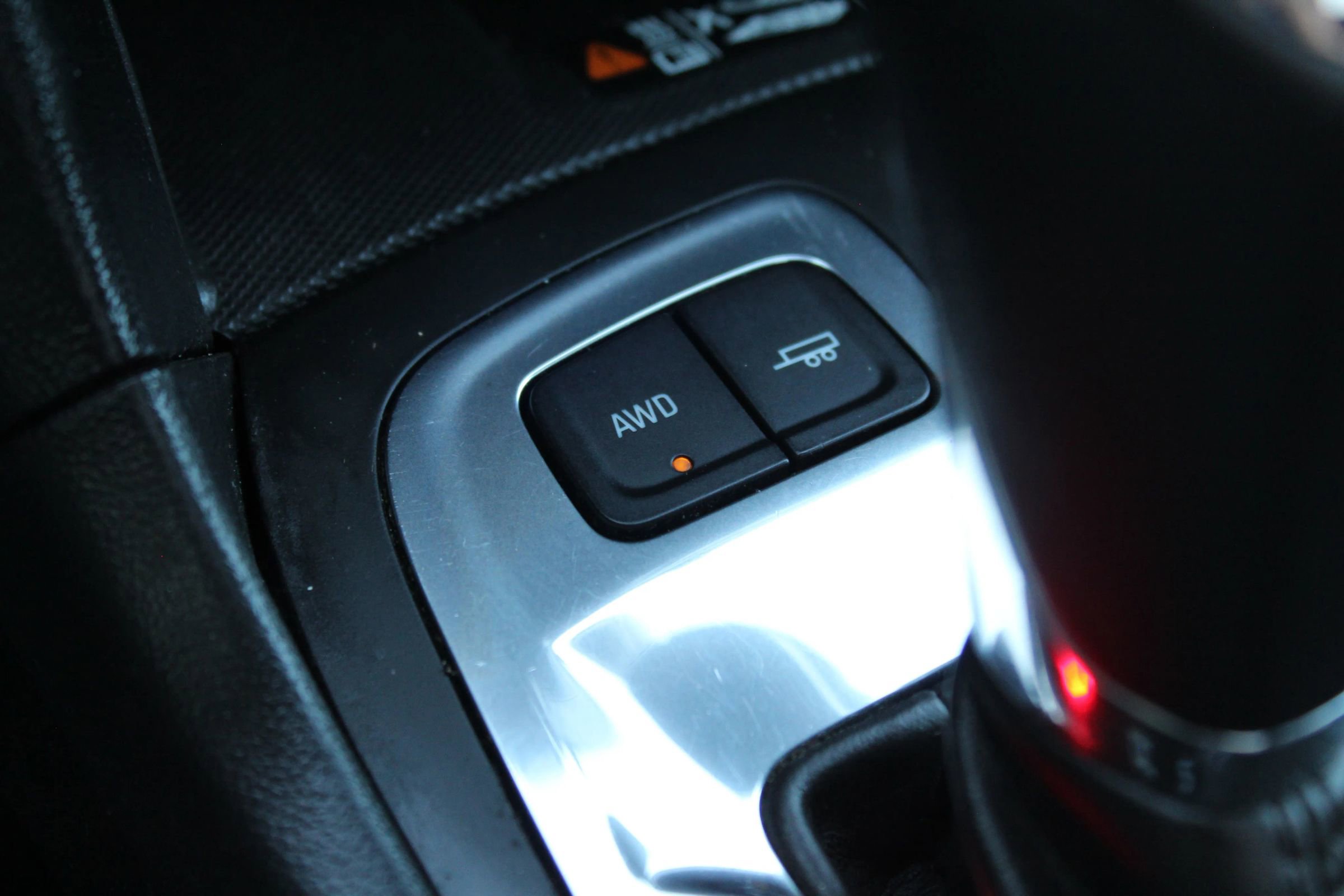 Used 2018 Chevrolet Equinox Premier image 35