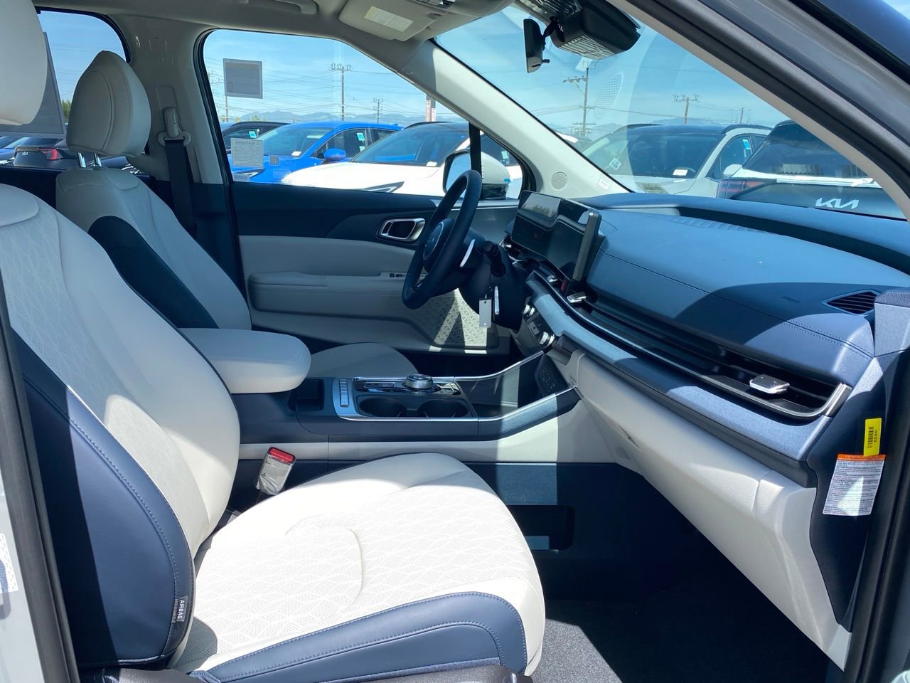 New 2026 Kia Carnival EX image 26