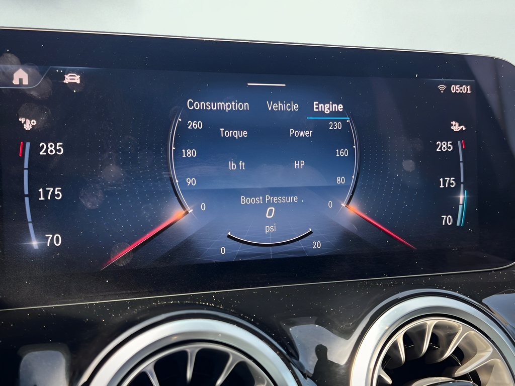 Used 2024 Mercedes-Benz GLA 250 image 53